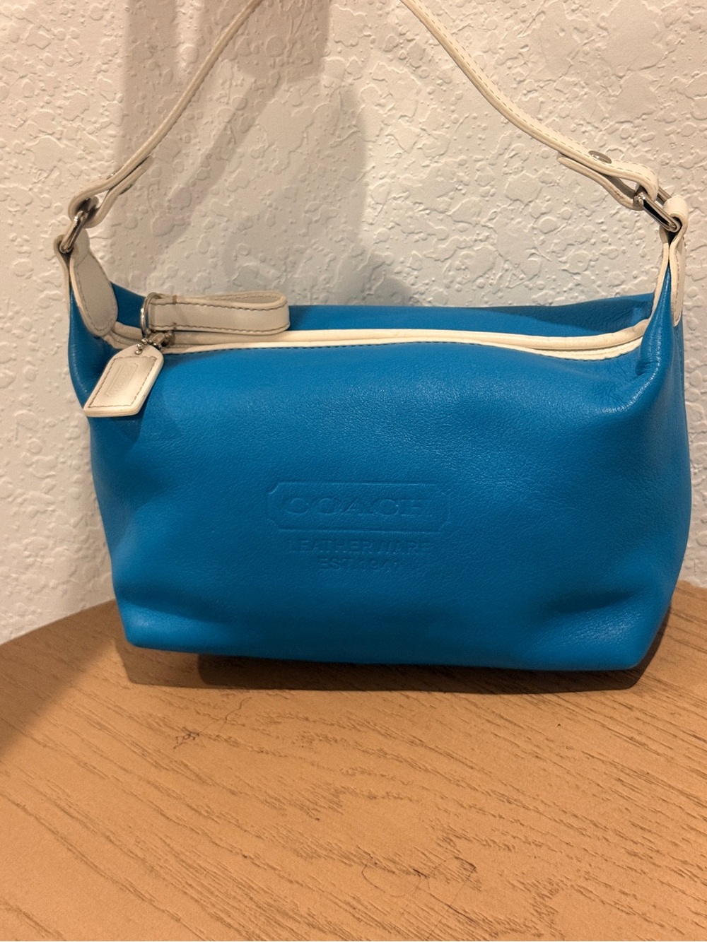 COACH Turquoise Leather Shoulder Bag with‎ white Trim